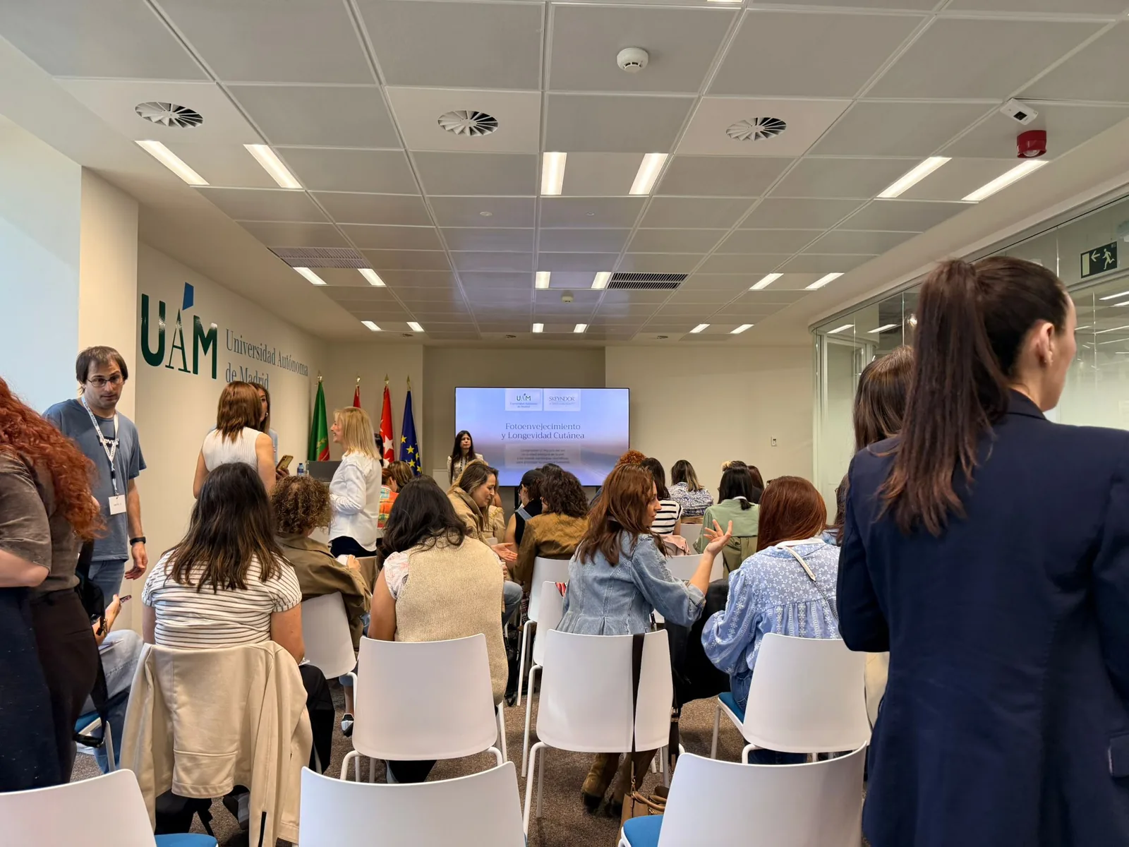 Carmen Pereiro en formación profesional de estética en la Universidad Autónoma de Madrid